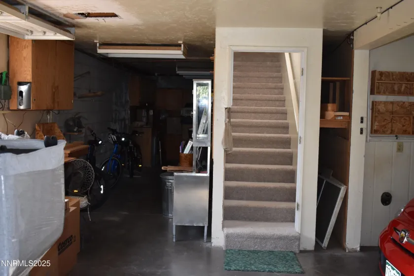 1315 4th, Carson City, Nevada 89703, 3 Bedrooms Bedrooms, ,3 BathroomsBathrooms,Residential,Residential,4th,250059327