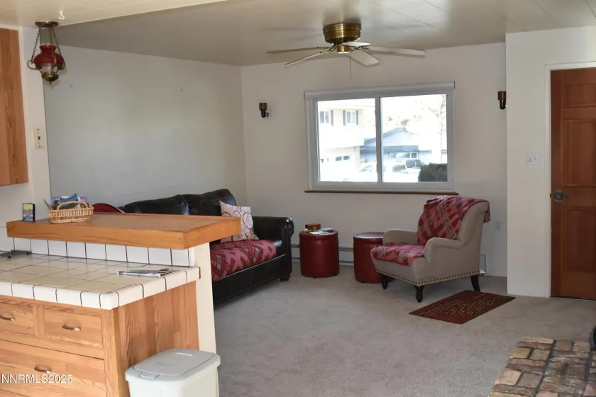 1315 4th, Carson City, Nevada 89703, 3 Bedrooms Bedrooms, ,3 BathroomsBathrooms,Residential,Residential,4th,250059327