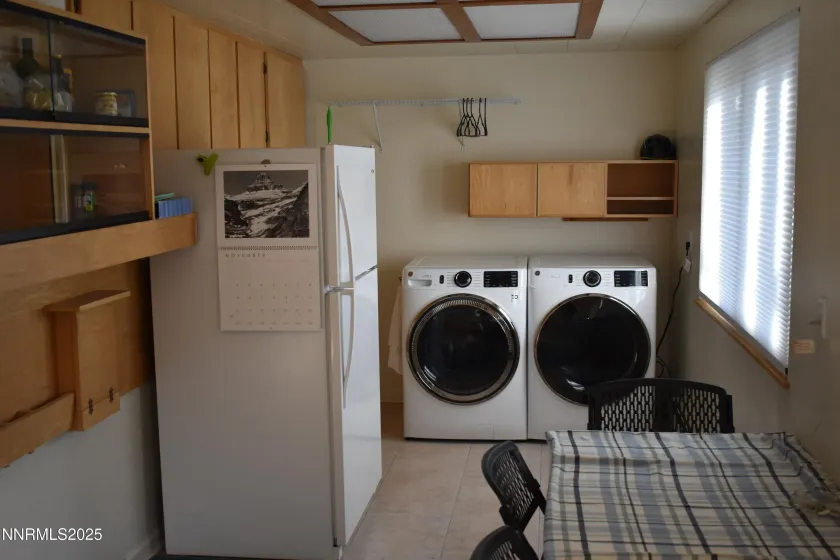 1315 4th, Carson City, Nevada 89703, 3 Bedrooms Bedrooms, ,3 BathroomsBathrooms,Residential,Residential,4th,250059327