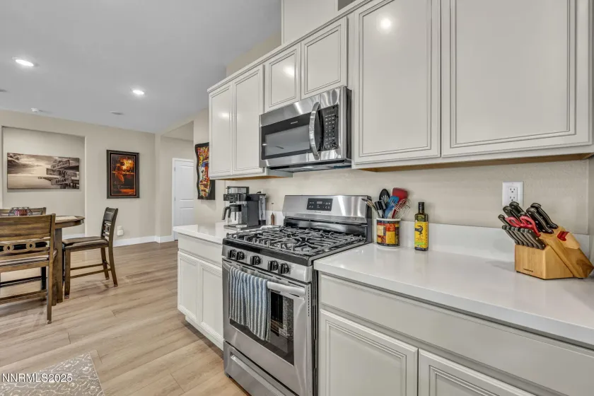 32 Stellar, Carson City, Nevada 89705, 4 Bedrooms Bedrooms, ,3 BathroomsBathrooms,Residential,Residential,Stellar,250059332