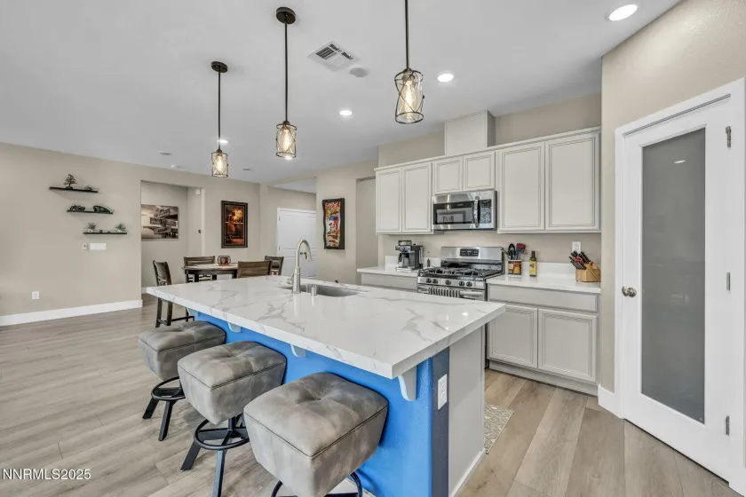 32 Stellar, Carson City, Nevada 89705, 4 Bedrooms Bedrooms, ,3 BathroomsBathrooms,Residential,Residential,Stellar,250059332