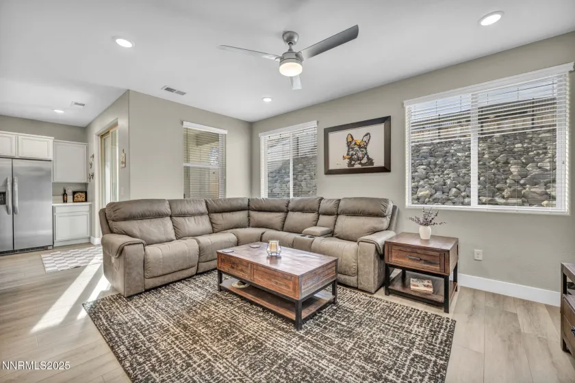 32 Stellar, Carson City, Nevada 89705, 4 Bedrooms Bedrooms, ,3 BathroomsBathrooms,Residential,Residential,Stellar,250059332