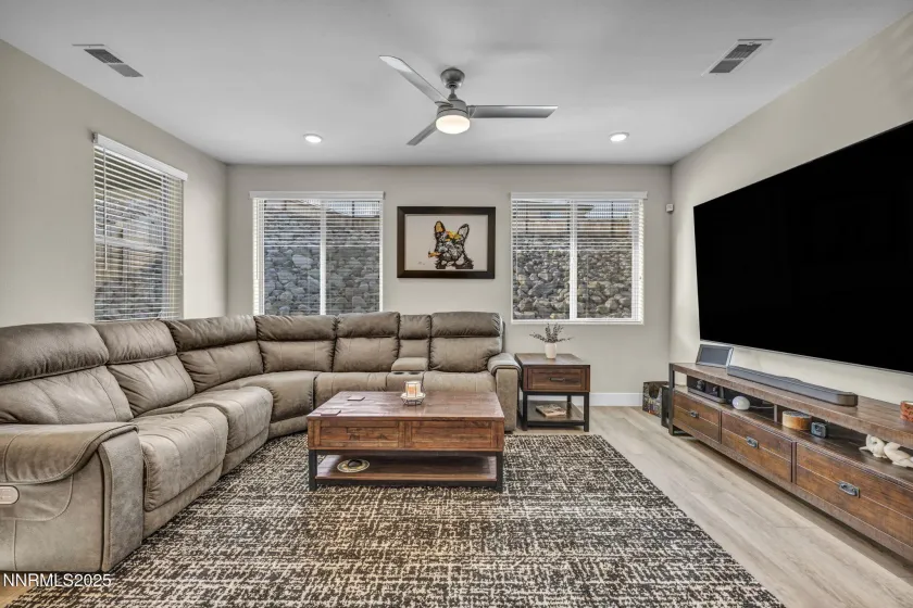 32 Stellar, Carson City, Nevada 89705, 4 Bedrooms Bedrooms, ,3 BathroomsBathrooms,Residential,Residential,Stellar,250059332