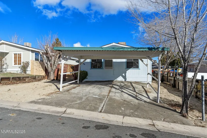 2720 Dahlia, Reno, Nevada 89512, 2 Bedrooms Bedrooms, ,2 BathroomsBathrooms,Residential,Residential,Dahlia,250059333