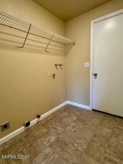 2044 Lonnie, Dayton, Nevada 89403, 3 Bedrooms Bedrooms, ,2 BathroomsBathrooms,Residential,Residential,Lonnie,250059336