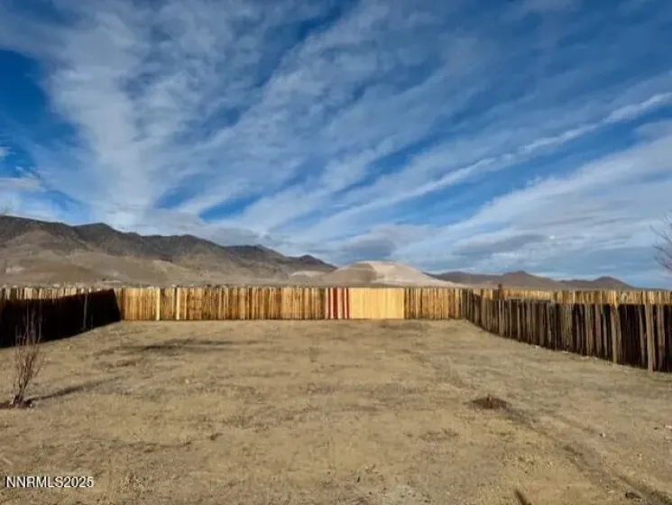 2044 Lonnie, Dayton, Nevada 89403, 3 Bedrooms Bedrooms, ,2 BathroomsBathrooms,Residential,Residential,Lonnie,250059336