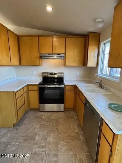 2044 Lonnie, Dayton, Nevada 89403, 3 Bedrooms Bedrooms, ,2 BathroomsBathrooms,Residential,Residential,Lonnie,250059336