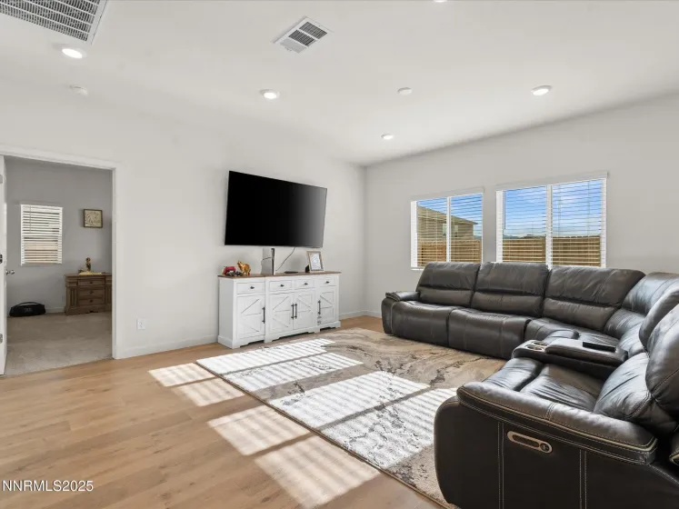 599 Union Road, Dayton, Nevada 89403, 4 Bedrooms Bedrooms, ,2 BathroomsBathrooms,Residential,Residential,Union Road,250059337