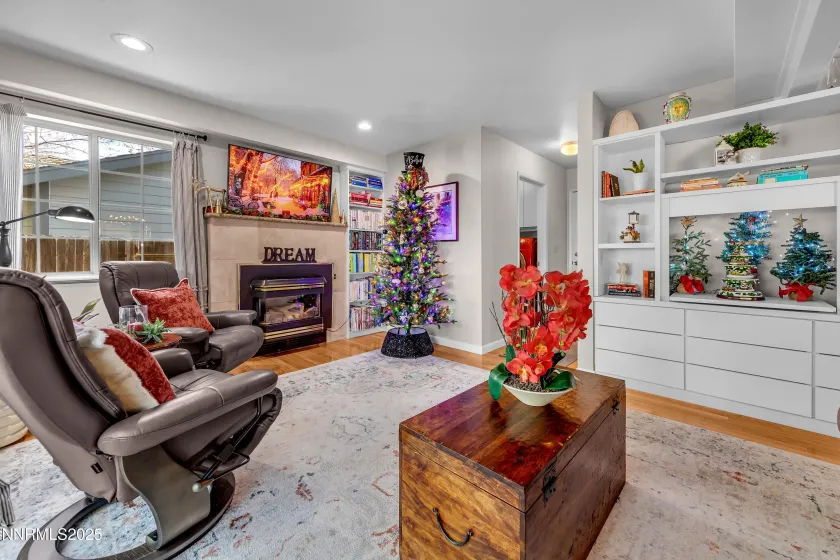 3900 Cashill, Reno, Nevada 89509, 3 Bedrooms Bedrooms, ,3 BathroomsBathrooms,Residential,Residential,Cashill,250059339