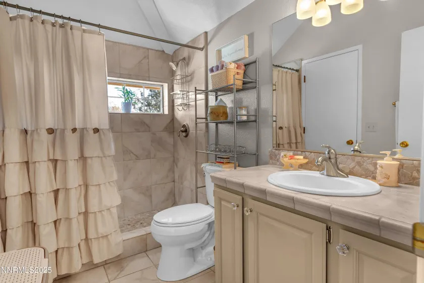 3900 Cashill, Reno, Nevada 89509, 3 Bedrooms Bedrooms, ,3 BathroomsBathrooms,Residential,Residential,Cashill,250059339