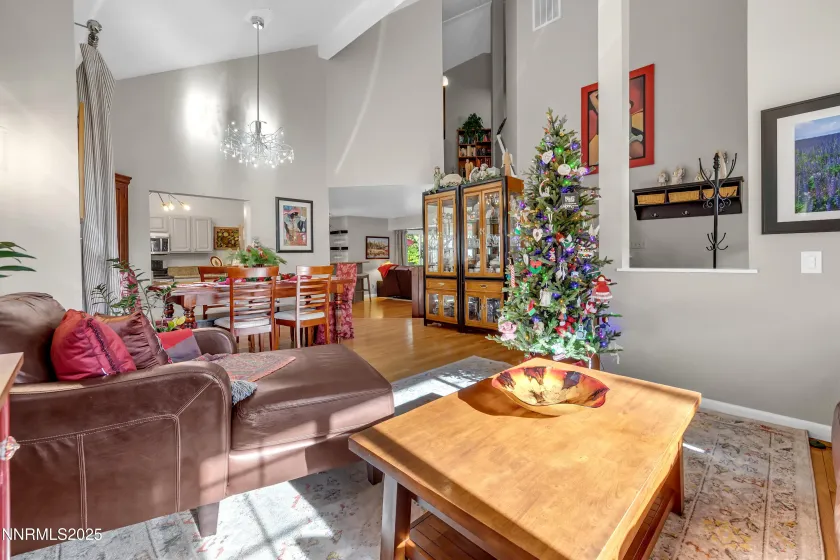 3900 Cashill, Reno, Nevada 89509, 3 Bedrooms Bedrooms, ,3 BathroomsBathrooms,Residential,Residential,Cashill,250059339