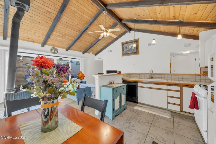 39 Granite, Carson City, Nevada 89706, 2 Bedrooms Bedrooms, ,1 BathroomBathrooms,Residential,Residential,Granite,250059340