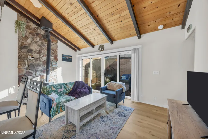 39 Granite, Carson City, Nevada 89706, 2 Bedrooms Bedrooms, ,1 BathroomBathrooms,Residential,Residential,Granite,250059340