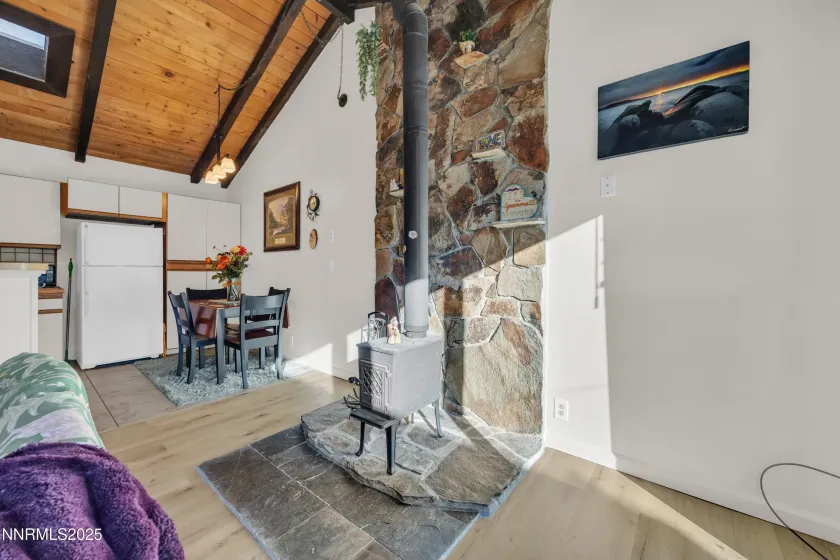 39 Granite, Carson City, Nevada 89706, 2 Bedrooms Bedrooms, ,1 BathroomBathrooms,Residential,Residential,Granite,250059340