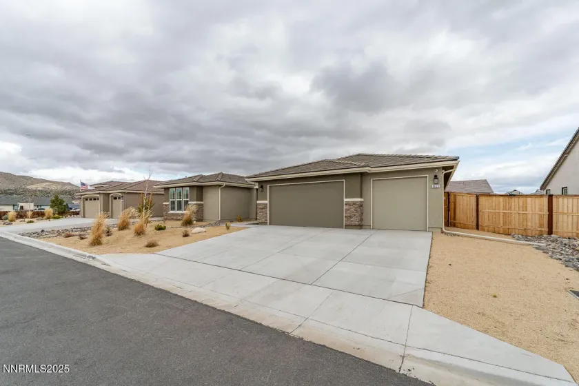 1023 Carico Valley, Sparks, Nevada 89441, 4 Bedrooms Bedrooms, ,4 BathroomsBathrooms,Residential,Residential,Carico Valley,250059342
