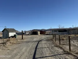 20 Miley, Yerington, Nevada 89447, 5 Bedrooms Bedrooms, ,2 BathroomsBathrooms,Residential,Residential,Miley,250059349