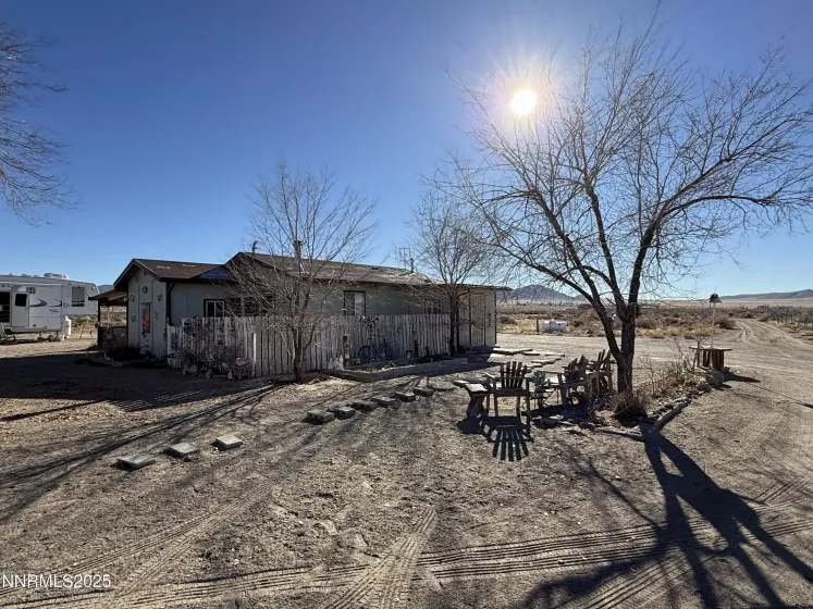 20 Miley, Yerington, Nevada 89447, 5 Bedrooms Bedrooms, ,2 BathroomsBathrooms,Residential,Residential,Miley,250059349