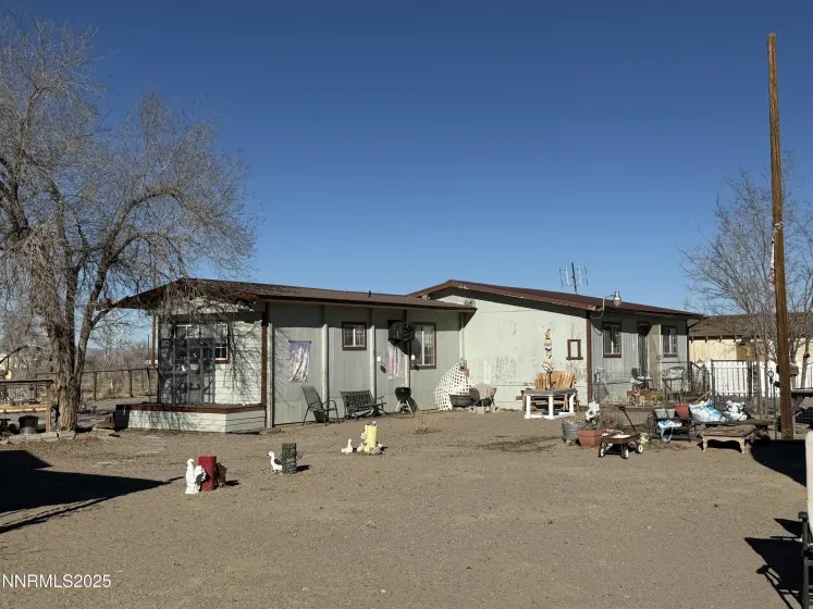 20 Miley, Yerington, Nevada 89447, 5 Bedrooms Bedrooms, ,2 BathroomsBathrooms,Residential,Residential,Miley,250059349