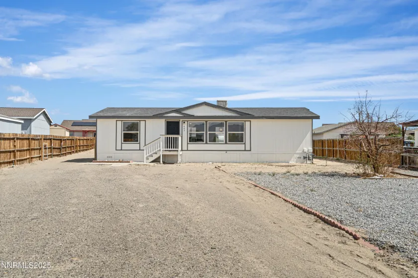863 Jennys, Fernley, Nevada 89408, 3 Bedrooms Bedrooms, ,2 BathroomsBathrooms,Residential,Residential,Jennys,250055607