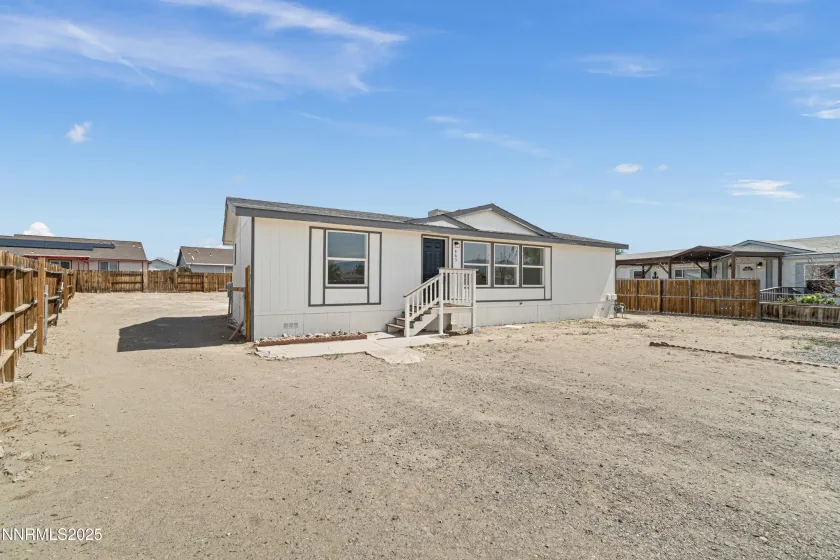 863 Jennys, Fernley, Nevada 89408, 3 Bedrooms Bedrooms, ,2 BathroomsBathrooms,Residential,Residential,Jennys,250055607