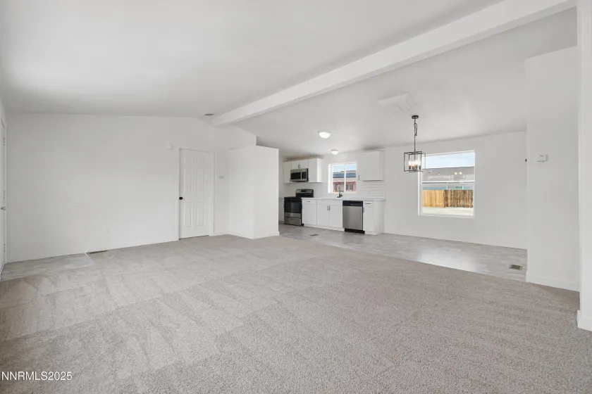 863 Jennys, Fernley, Nevada 89408, 3 Bedrooms Bedrooms, ,2 BathroomsBathrooms,Residential,Residential,Jennys,250055607