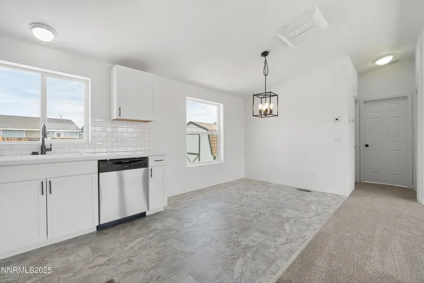 863 Jennys, Fernley, Nevada 89408, 3 Bedrooms Bedrooms, ,2 BathroomsBathrooms,Residential,Residential,Jennys,250055607