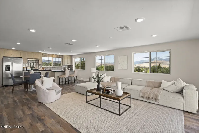 13900 Virginia Foothills, Reno, Nevada 89521, 3 Bedrooms Bedrooms, ,3 BathroomsBathrooms,Residential,Residential,Virginia Foothills,250054782