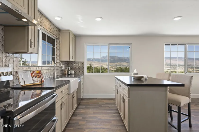 13900 Virginia Foothills, Reno, Nevada 89521, 3 Bedrooms Bedrooms, ,3 BathroomsBathrooms,Residential,Residential,Virginia Foothills,250054782