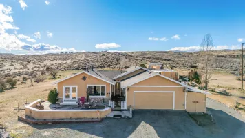 5025 Jackrabbit, Reno, Nevada 89510, 3 Bedrooms Bedrooms, ,2 BathroomsBathrooms,Residential,Residential,Jackrabbit,250059353