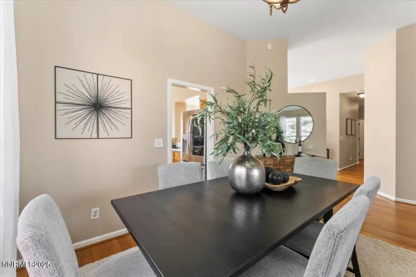 1655 Black Oak, Sparks, Nevada 89436, 2 Bedrooms Bedrooms, ,2 BathroomsBathrooms,Residential,Residential,Black Oak,250059354