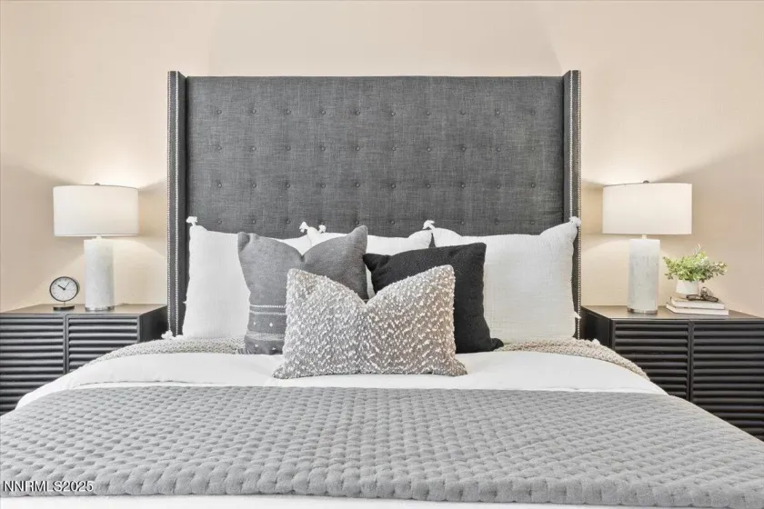 1655 Black Oak, Sparks, Nevada 89436, 2 Bedrooms Bedrooms, ,2 BathroomsBathrooms,Residential,Residential,Black Oak,250059354