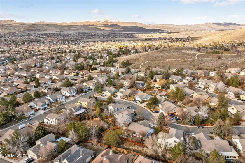 1655 Black Oak, Sparks, Nevada 89436, 2 Bedrooms Bedrooms, ,2 BathroomsBathrooms,Residential,Residential,Black Oak,250059354