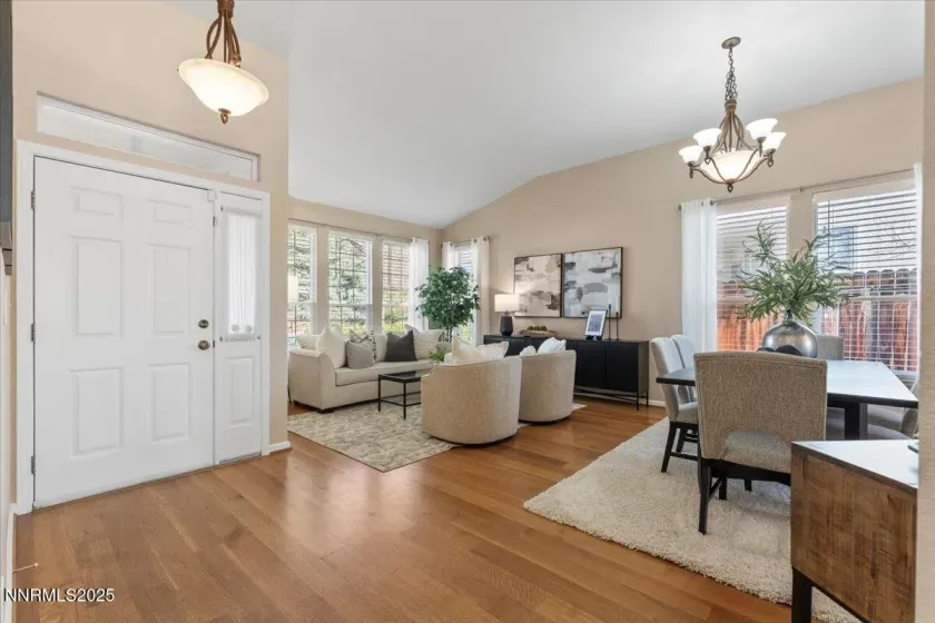 1655 Black Oak, Sparks, Nevada 89436, 2 Bedrooms Bedrooms, ,2 BathroomsBathrooms,Residential,Residential,Black Oak,250059354