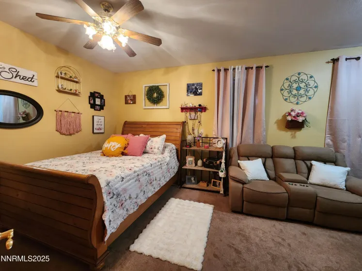 271 Greencrest, Spring Creek, Nevada 89815, 3 Bedrooms Bedrooms, ,3 BathroomsBathrooms,Residential,Residential,Greencrest,250059360