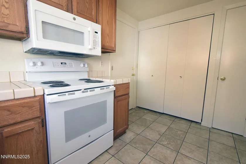 5132 Aspen View, Reno, Nevada 89523, 2 Bedrooms Bedrooms, ,2 BathroomsBathrooms,Residential,Residential,Aspen View,250059093