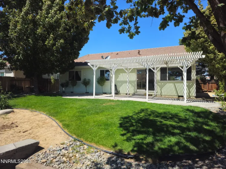 2900 Fairwood, Reno, Nevada 89502, 3 Bedrooms Bedrooms, ,2 BathroomsBathrooms,Residential,Residential,Fairwood,250059363