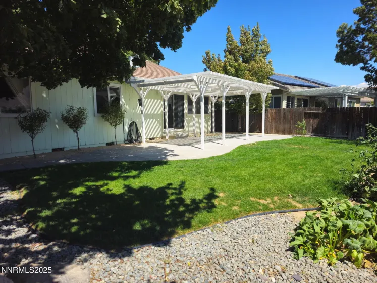 2900 Fairwood, Reno, Nevada 89502, 3 Bedrooms Bedrooms, ,2 BathroomsBathrooms,Residential,Residential,Fairwood,250059363