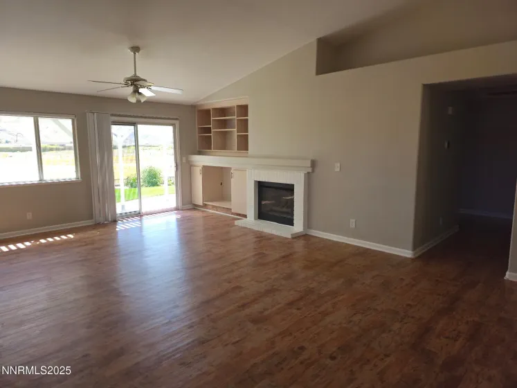 2900 Fairwood, Reno, Nevada 89502, 3 Bedrooms Bedrooms, ,2 BathroomsBathrooms,Residential,Residential,Fairwood,250059363