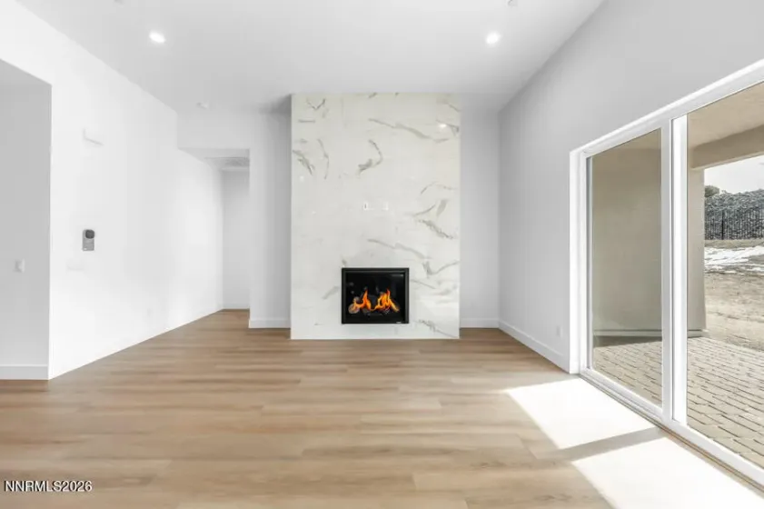 2400 Arrowroot, Sparks, Nevada 89441, 3 Bedrooms Bedrooms, ,3 BathroomsBathrooms,Residential,Residential,Arrowroot,250059369