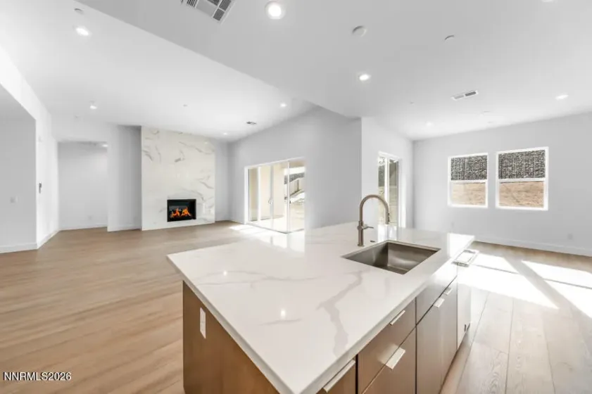 2400 Arrowroot, Sparks, Nevada 89441, 3 Bedrooms Bedrooms, ,3 BathroomsBathrooms,Residential,Residential,Arrowroot,250059369