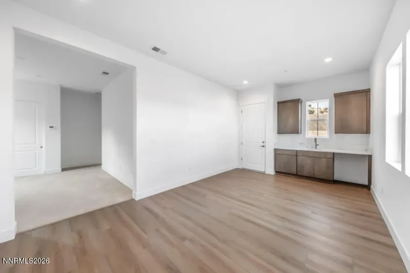 2400 Arrowroot, Sparks, Nevada 89441, 3 Bedrooms Bedrooms, ,3 BathroomsBathrooms,Residential,Residential,Arrowroot,250059369