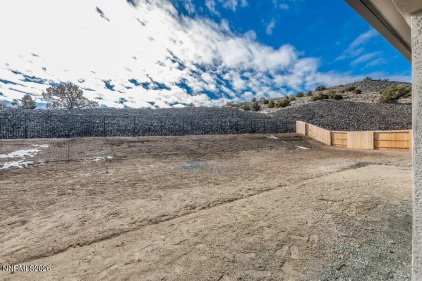 2400 Arrowroot, Sparks, Nevada 89441, 3 Bedrooms Bedrooms, ,3 BathroomsBathrooms,Residential,Residential,Arrowroot,250059369