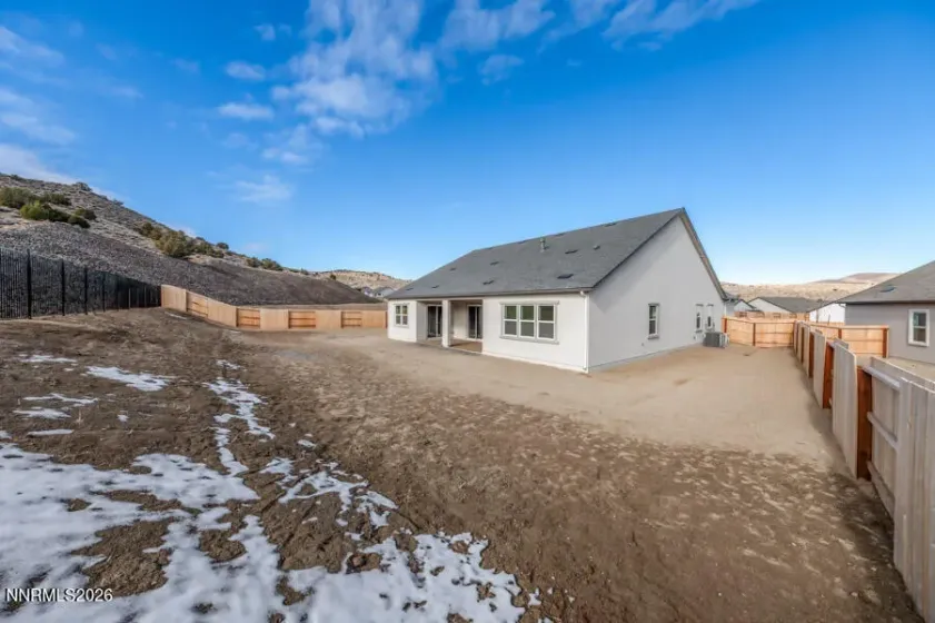 2400 Arrowroot, Sparks, Nevada 89441, 3 Bedrooms Bedrooms, ,3 BathroomsBathrooms,Residential,Residential,Arrowroot,250059369