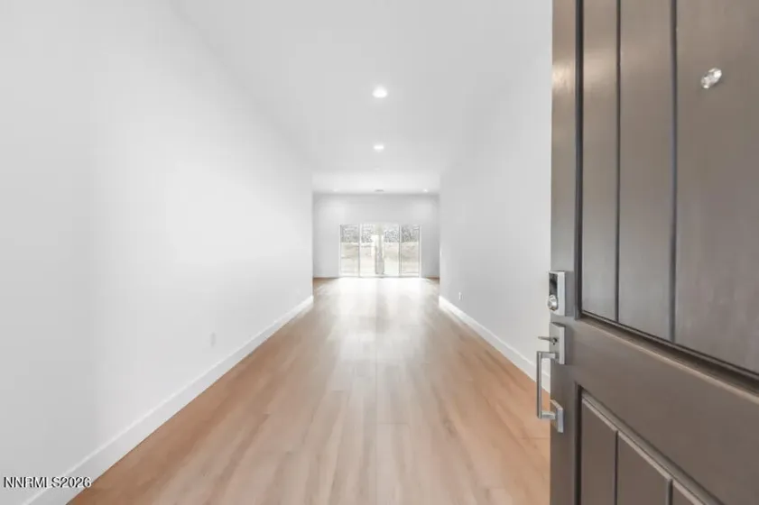 2400 Arrowroot, Sparks, Nevada 89441, 3 Bedrooms Bedrooms, ,3 BathroomsBathrooms,Residential,Residential,Arrowroot,250059369