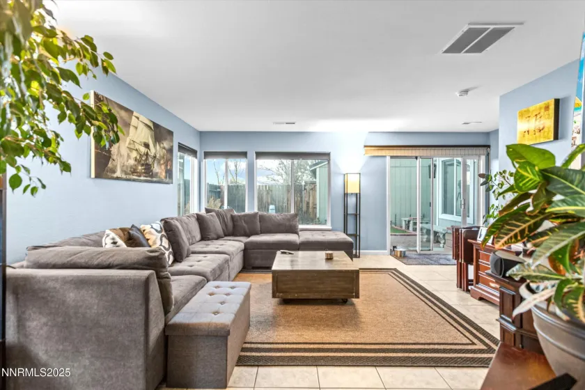 3131 Winter Rose, Reno, Nevada 89502, 3 Bedrooms Bedrooms, ,3 BathroomsBathrooms,Residential,Residential,Winter Rose,250059370