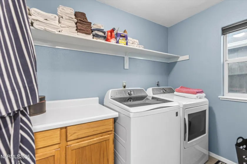 3131 Winter Rose, Reno, Nevada 89502, 3 Bedrooms Bedrooms, ,3 BathroomsBathrooms,Residential,Residential,Winter Rose,250059370