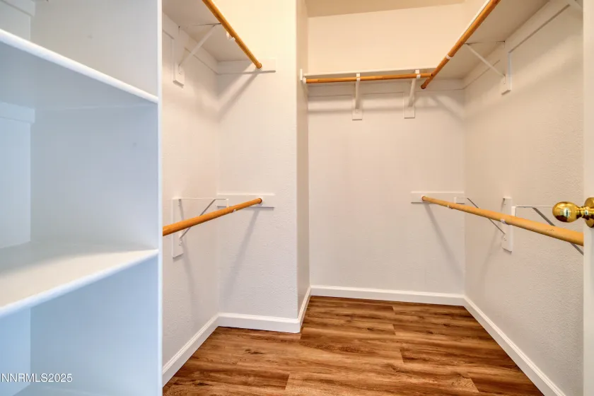 17780 Oakview, Reno, Nevada 89508, 3 Bedrooms Bedrooms, ,2 BathroomsBathrooms,Residential,Residential,Oakview,250057962