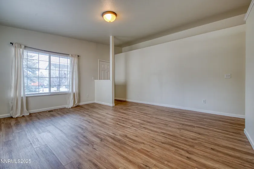 17780 Oakview, Reno, Nevada 89508, 3 Bedrooms Bedrooms, ,2 BathroomsBathrooms,Residential,Residential,Oakview,250057962