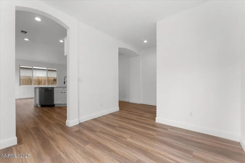 10482 Summershade, Reno, Nevada 89521, 3 Bedrooms Bedrooms, ,2 BathroomsBathrooms,Residential,Residential,Summershade,250059371