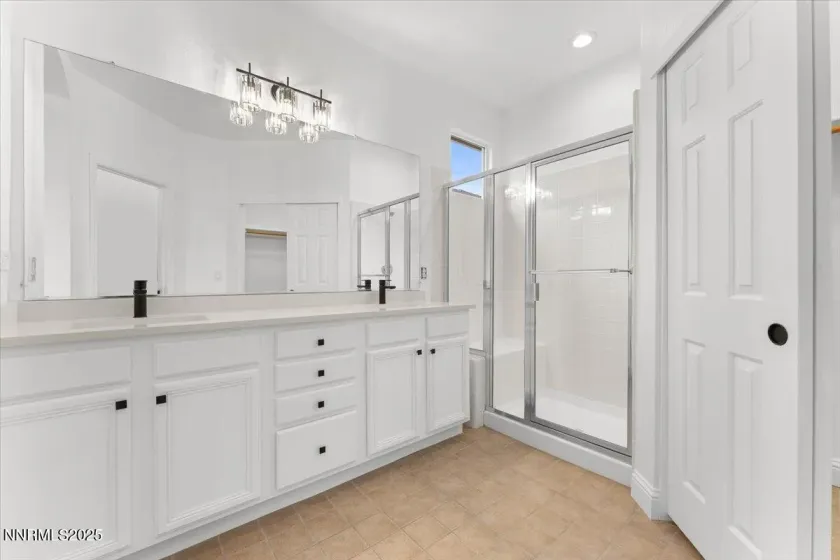 10482 Summershade, Reno, Nevada 89521, 3 Bedrooms Bedrooms, ,2 BathroomsBathrooms,Residential,Residential,Summershade,250059371